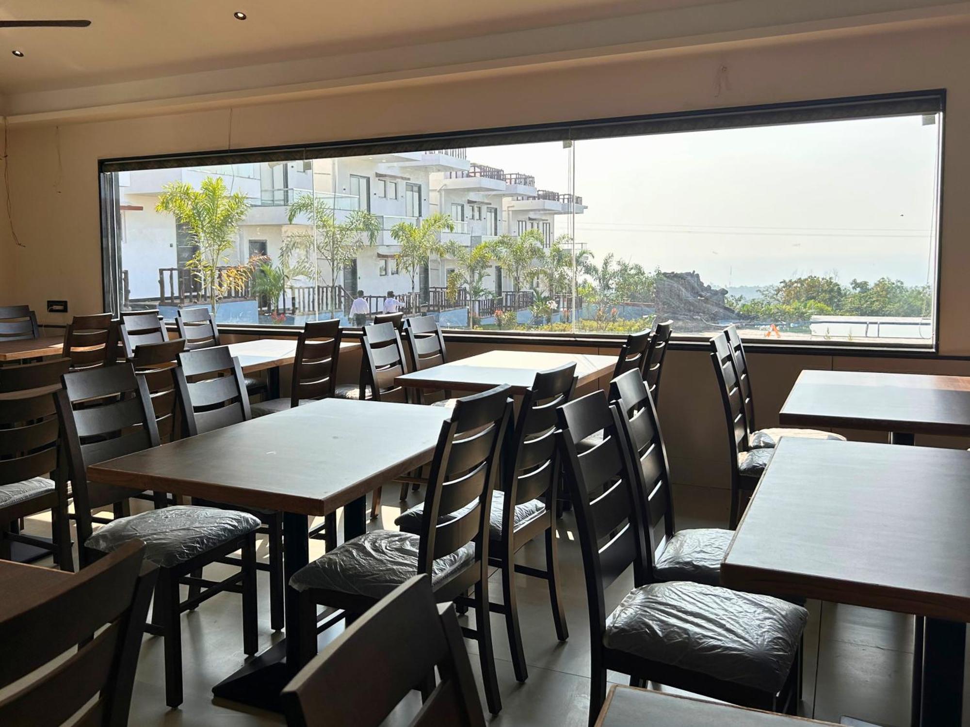 Baywatch Resort Bhogave Beach Vengurla المظهر الخارجي الصورة